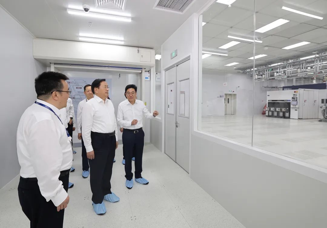 王忠林调研武汉东湖高新区 以科技创新引领新质生产力发展 加快打造具有全国影响力的科技创新高地